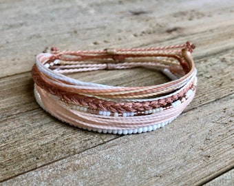 SUNKISSED Bracelet ou Anklet Stack, Ensemble de 5 // Bracelets imperméables, Chevilles de plage, Bracelets Surfer, Bracelets VSCO, Chevilles Boho