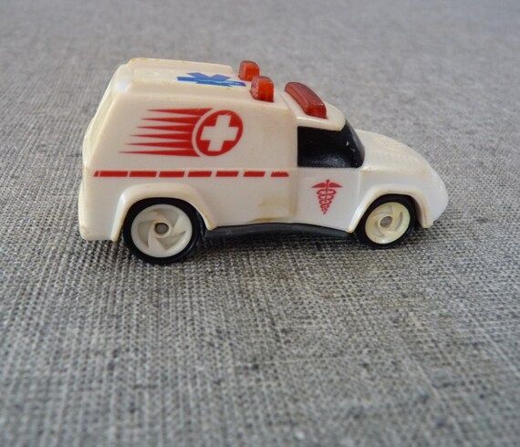 hot wheels 1994 ambulance