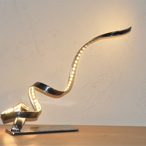 woonkamer lamp, metalen tafellamp, LED verlichting, armatuur, handgemaakt