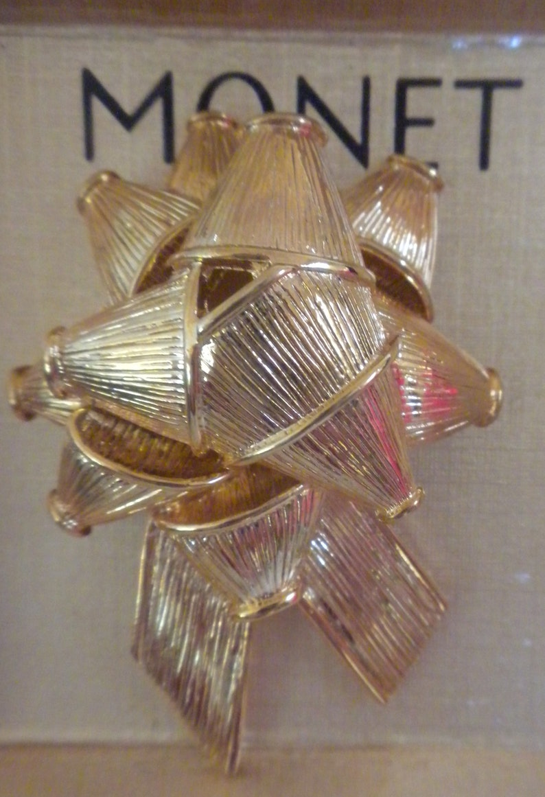 Art School Graduation, Birthday MONET Thinking of You Gold-tone Bow brooch Mothers Day Handcrafted Pottery Trinket Gift Box