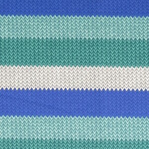 Könnte beinhalten: Gestreifter Stoff mit abwechselnden Bändern in Blau, Türkis, Weiß und Hellblau. Der Stoff hat eine strukturierte, gestrickte Optik.