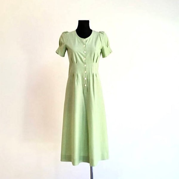 Dress Green Summer Romantic Dress 1980s Vintage Boho Bohemian Garden Party dress Button Down Sleeveless Church Secretary Dress Size S/XS