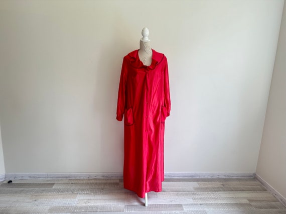 Vintage silky Red Shiny Satin Robe Long House Coa… - image 2