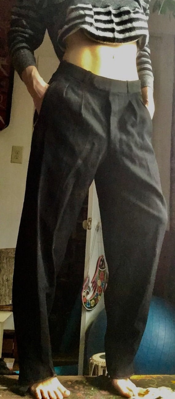 Vintage 1940s German 100% wool women's ski pants;