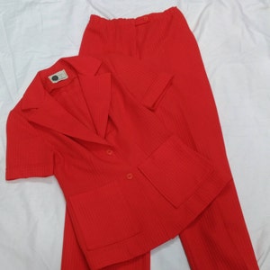 Vintage Fem-E- Nits Orange 2 pc Women Work Leisure Short Sleeves Suite Lady&#39;s 1960s Pant Jacket w/ Belt Set Size 6 (vs1)