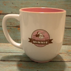 Disney Parks Minnie Mouse Big  Mug Girly Pink and Brown (shelf)
