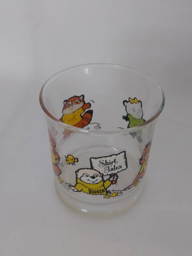 Vtg Shirt Tales Juice Pitcher w lid and Glasses Set of 4 1980s Hallmark Carafes n cover 2 tall Glasses n 1 small Cartoon Show Characters