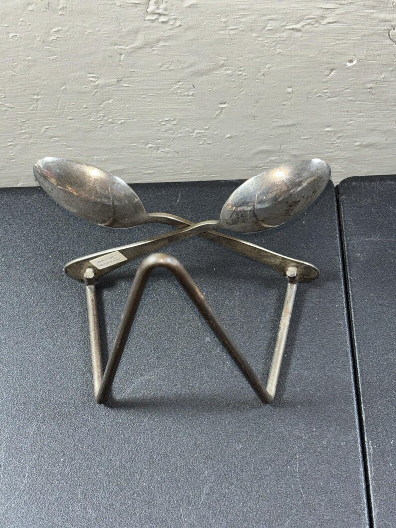 Anthropologie Crossed Silver Plated Spoon Stand Plate/Napkin/Art Holder 4.75” image 8