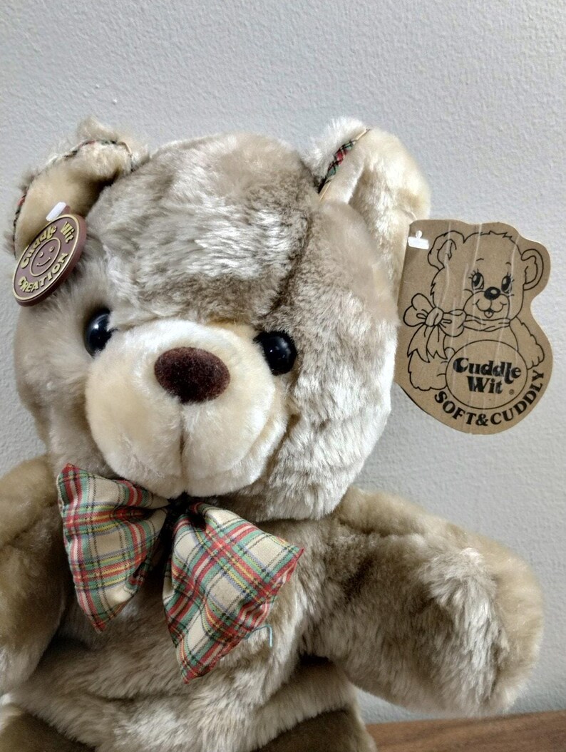 Vtg Cuddle Wit Teddy Bear Beige Plush 18” Stuffed Animal Plaid Bow Tie ...