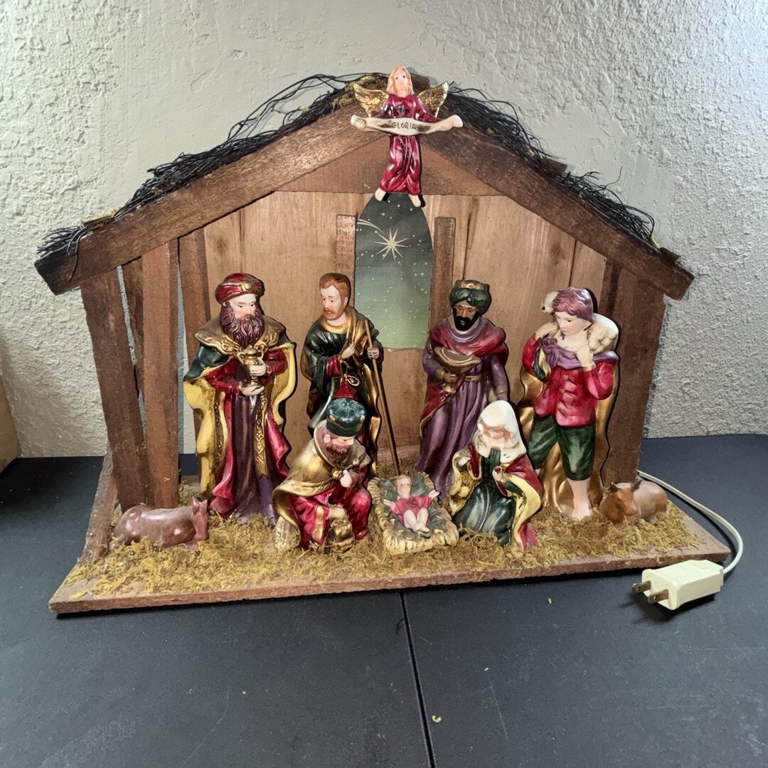 Vtg 11pc Nativity Set Wood Creche Manger Stable Mary Joseph Wise Men ...