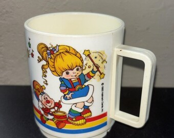 Vtg Rainbow Brite Deka Plastic Mug Hallmark USA Vintage Cup 1983
