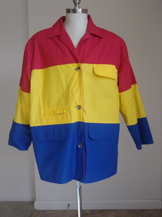 red blue yellow clothes