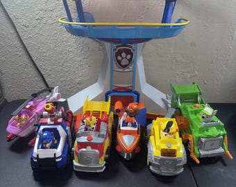 PAW Patrol Lookout Tower Playset (Incomplete) Vehicles & Figures