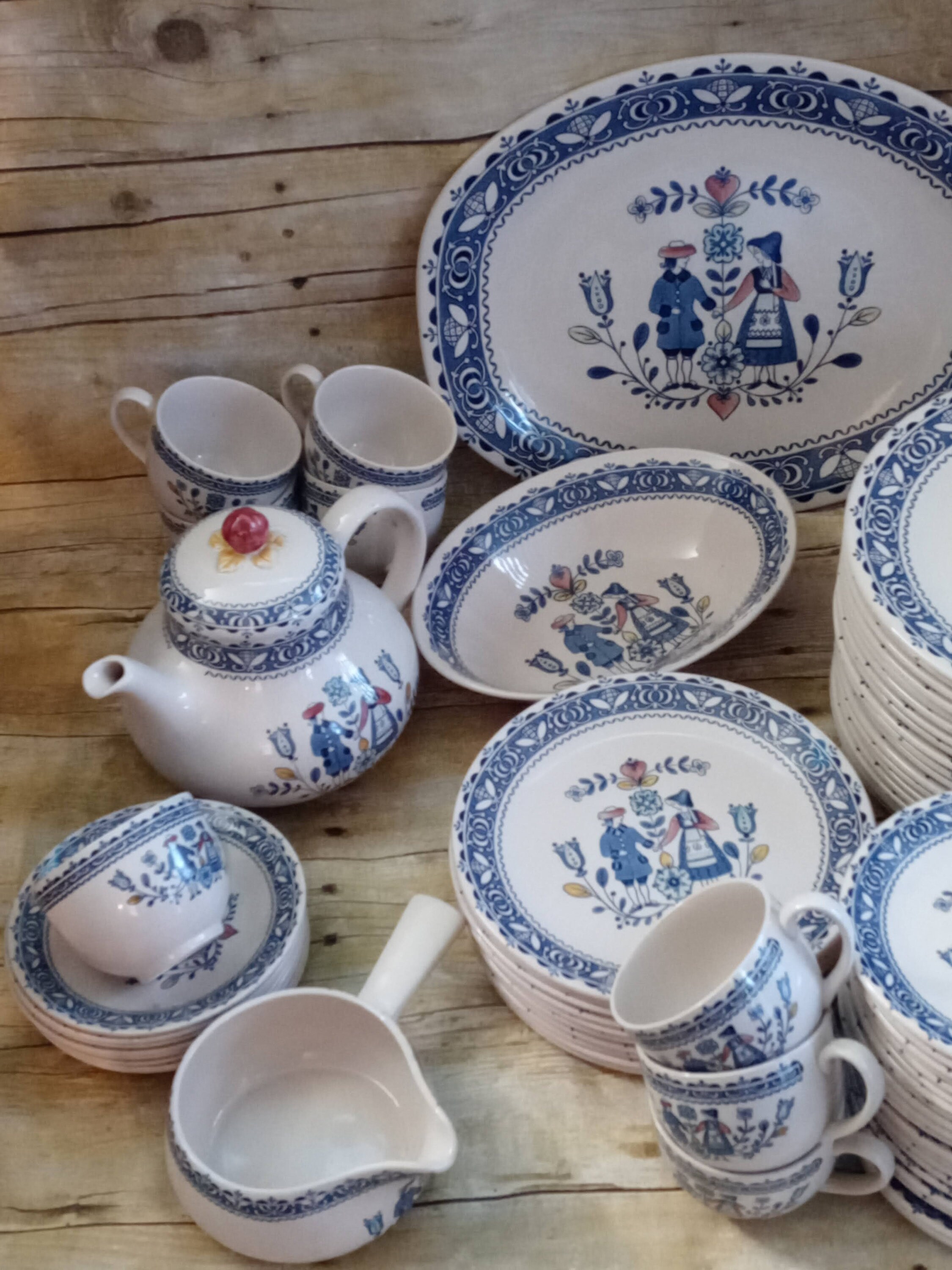 Vintage Hearts & Flowers Smooth Dinnerware By Johnson Brothers Etsy