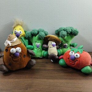Toy Box レタス　ぬいぐるみ Toybox Creations Vegetable Friends 1990's 6 Piece Soft Plush Toy