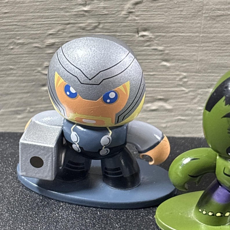 3 Hasbro Marvel Avengers Assemble Micro Muggs Hulk Thor & Iron Man Bild 2