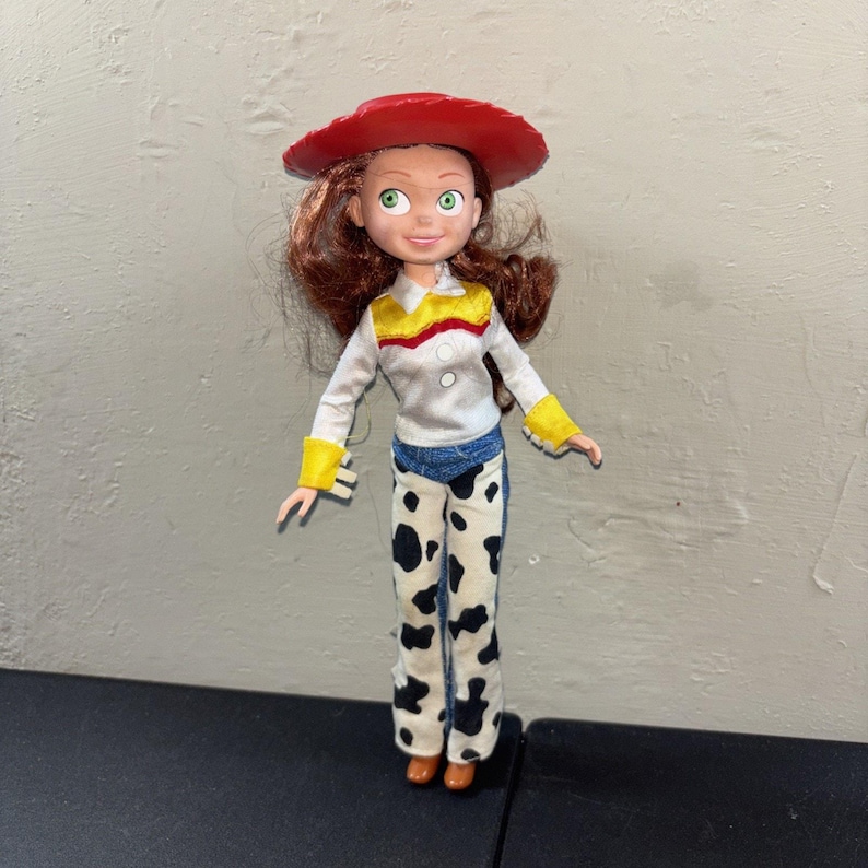 Jessie Disney Pixar TOY STORY Vintage Cowgirl Action Figure image 1