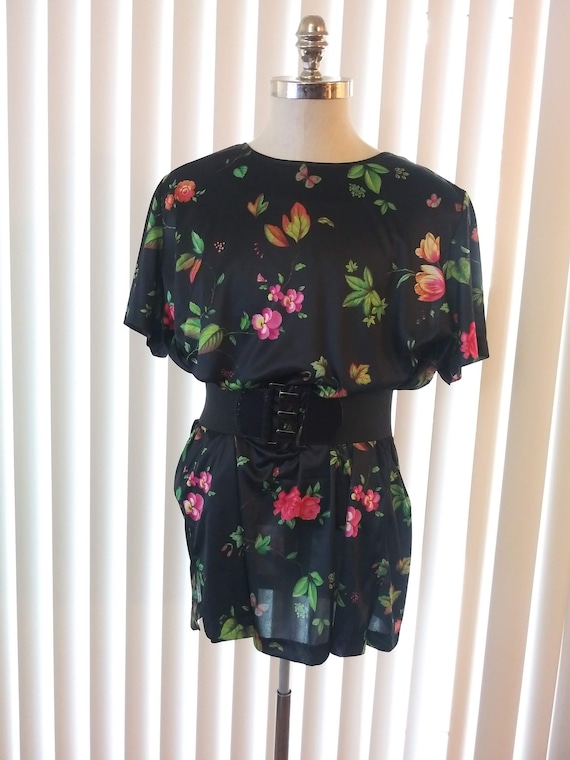 vc2 80s Vintage Stretchy Red /& Black Blouse Plus Size 2X Short Sleeves Block Pattern New