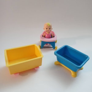 Vintage Ilico Baby & Dollhouse Furniture Bassinet  Walker Tub Set of 4 (bin 2)