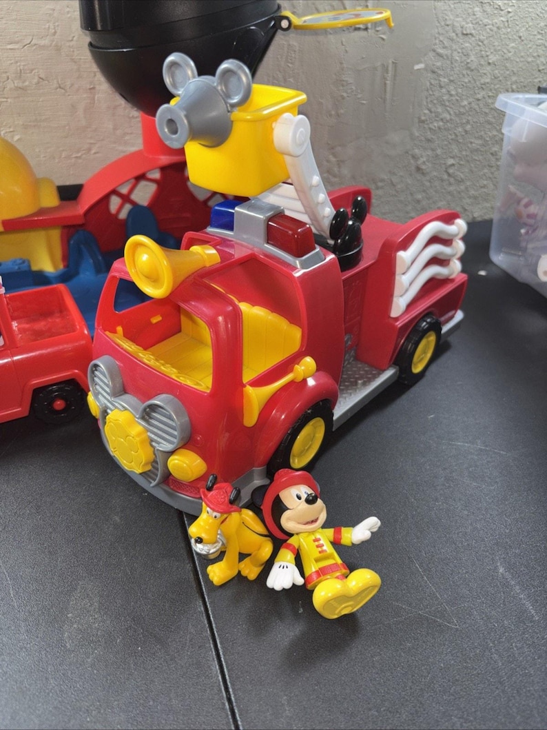 Mickey Mouse Clubhouse Playset Lot Firetruck RV Camper Farm Truck Jeep & Figures image 7