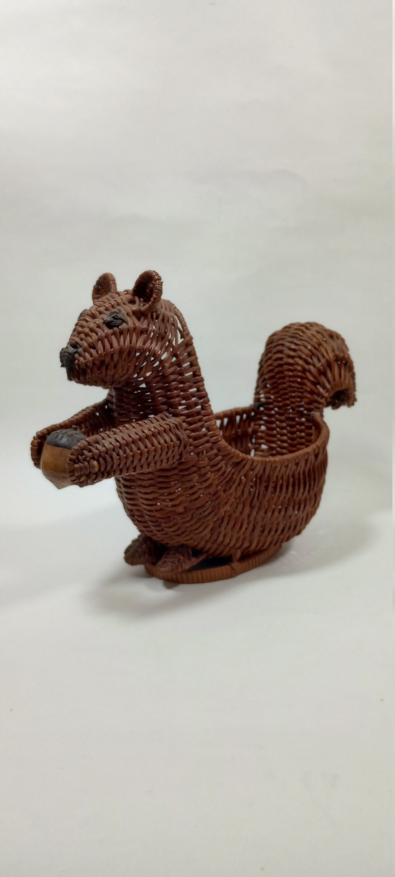 Squirrel nut planter Etsy Nederland