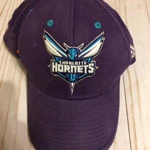 vintage Charlotte Hornets Chapeau de baseball Caroline du Nord Bleu et Violet