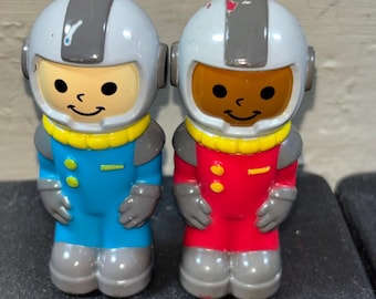 Lakeshore Play & Explore Rocket Astronaut Figures Set of 2