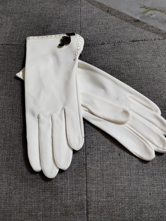 Vtg Crescendoe Ladies Gloves Sz 7.5 Dolce White NO