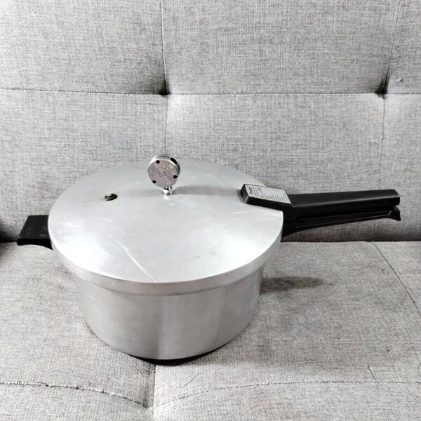 Presto Vintage Pressure Cooker Etsy