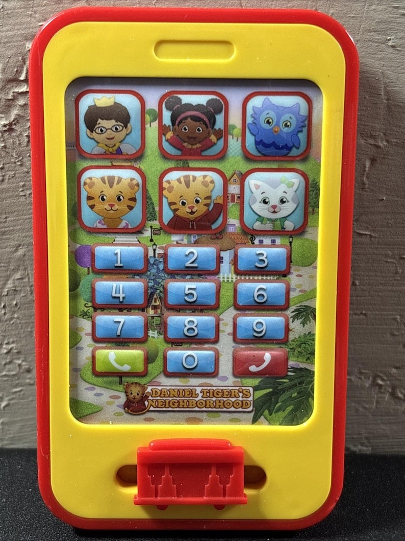 Daniel Tiger's Neighborhood Toy Cell Phone Pretend Play Working Sounds 2016 image 1