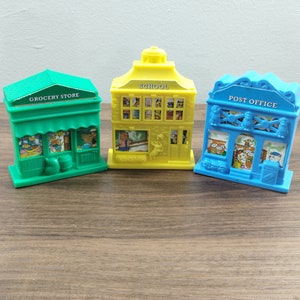 1994 McDonald's The Busy World of Richard Scarry Post Office School & Grocery Store  3pc set