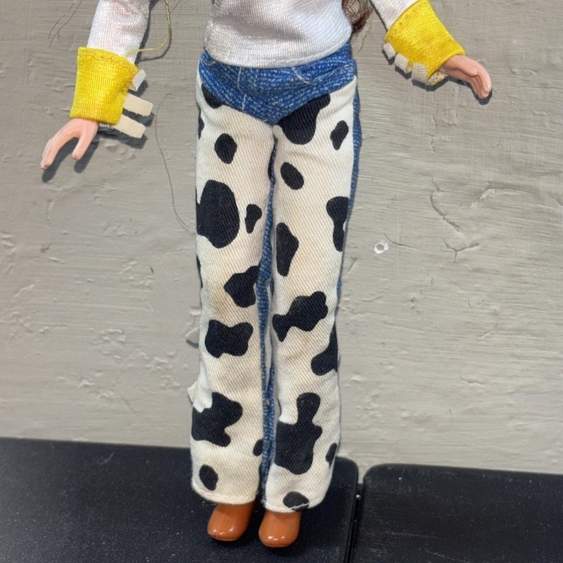 Jessie Disney Pixar TOY STORY Vintage Cowgirl Action Figure image 3
