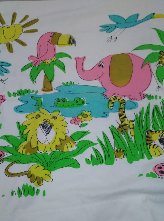 1980s Cartoon Jungle Scene Flat Twin Sheet Tucan Tiger - Etsy 1980s Cartoon Jungle Scene Flat Twin Sheet Tucan Tiger - Etsy