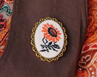 Embroidered Sunflower Brooch: Orange Floral Gold Tone Pin