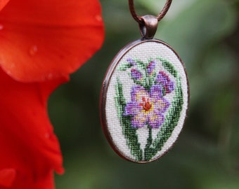 Embroidered Gladiolus Necklace: Purple Floral Pendant, August Birth Flower