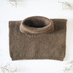 Yak down kids roll neck scarf - earth brown