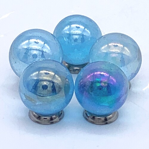 25 x 14mm LUSTERED LIGHT BLUE GLASS MARBLES  timeless treasures play party bags 