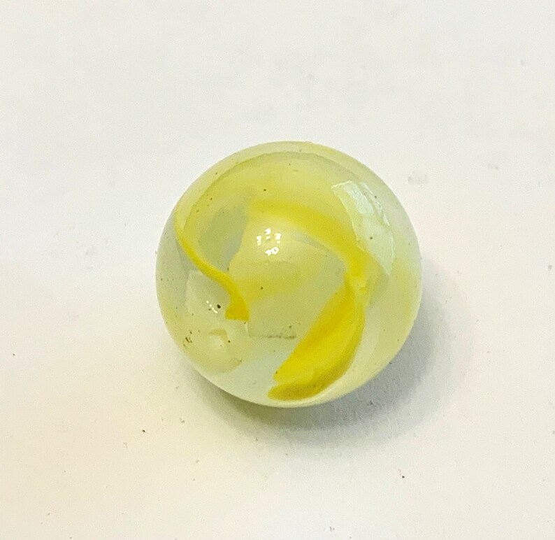 16mm Banana Swirl Early Edition Glass Player Marbles Choice of Single or Pk 5 Clear Base w Yellow & White Swirls Retired Vacor Mega Marbles image 4