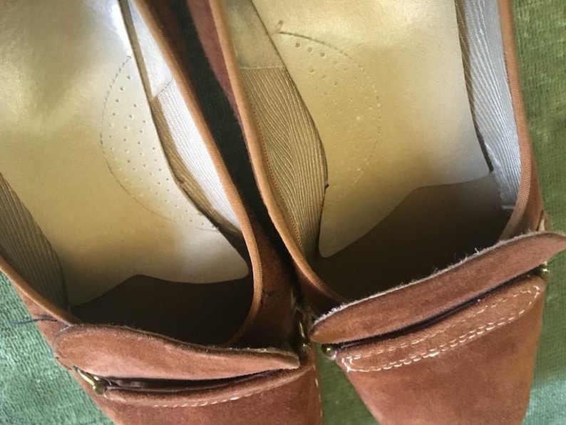 1970s Vintage Suede Leather Chocolate Brown White Thread Detail Loafer Wedges Shoes by Selby Fifth Avenue