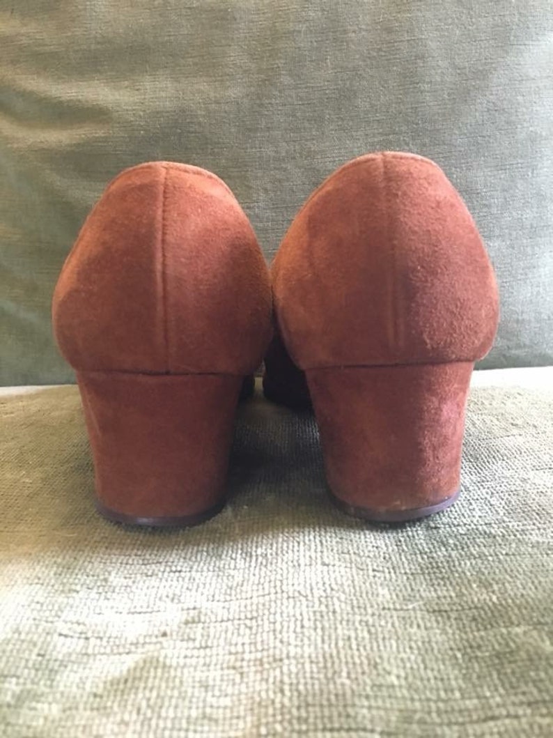 1970s Vintage Suede Leather Chocolate Brown White Thread Detail Loafer Wedges Shoes by Selby Fifth Avenue