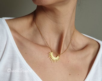 Gold Sun Necklace, Sunshine Necklace, Dainty Gold Necklace, Statement Necklace, Celestial Jewelry, Sunburst Necklace, Layering Necklace