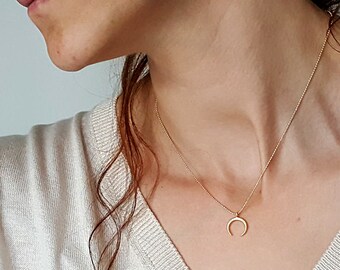 Dainty Gold Horn Necklace, Delicate Silver Necklace, Crescent Necklace, Silver Moon Necklace, Double Horn Necklace, Layering Necklace