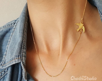 Dainty Gold Bird Necklace, Everyday Necklace, Gold Sparrow Necklace