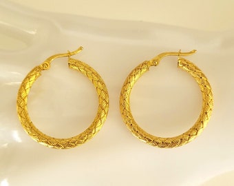 Roberto Coin 18K Yellow Gold Diagonal Woven Hoop Earrings