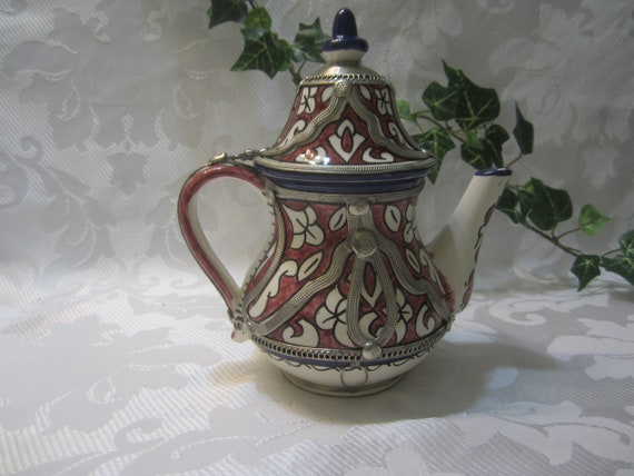 Moroccan Elegant handcrafted Alpaca Silver Teapot from Fez Moroccan Teapot