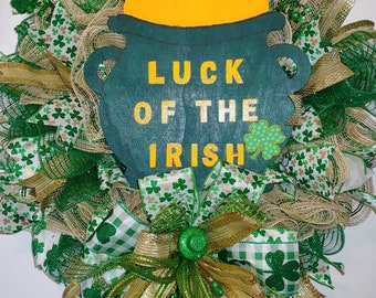 Front Door Wreaths St Patrick's Day Deco Mesh Luck of the Irish Sign Four Leaf Clover Ribbon Door Hanger Decor Gold Wall Decor Decorations