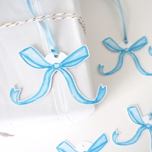 Blue Bow Die Cut Gift Tags, baby shower cadeau tags, girly cadeauverpakking, aquarel blauwe strik tags, blauwe huwelijksgunsten