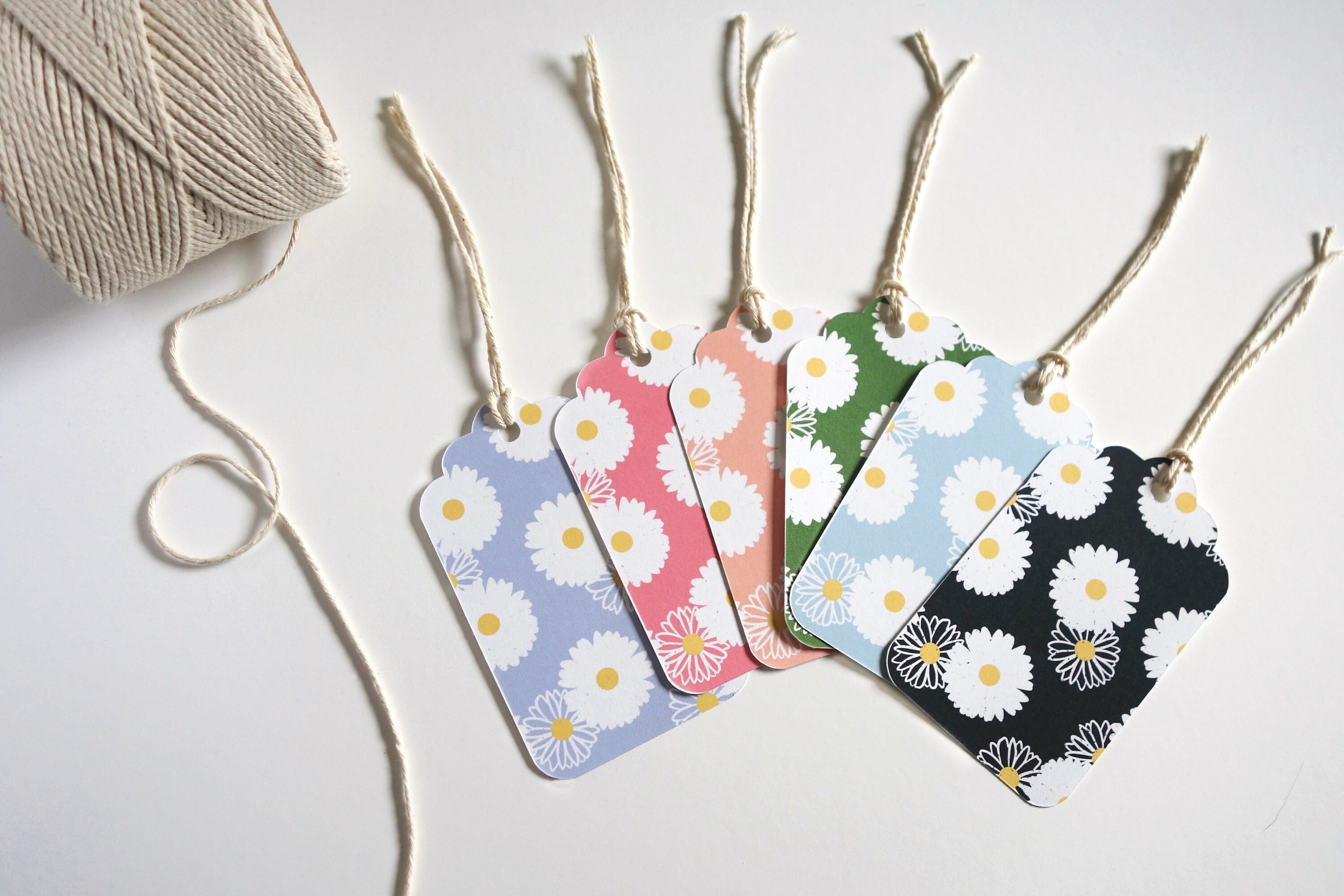 Daisy Gift Tags Set of 12 Die Cut Gift Tags Flower Gift Etsy