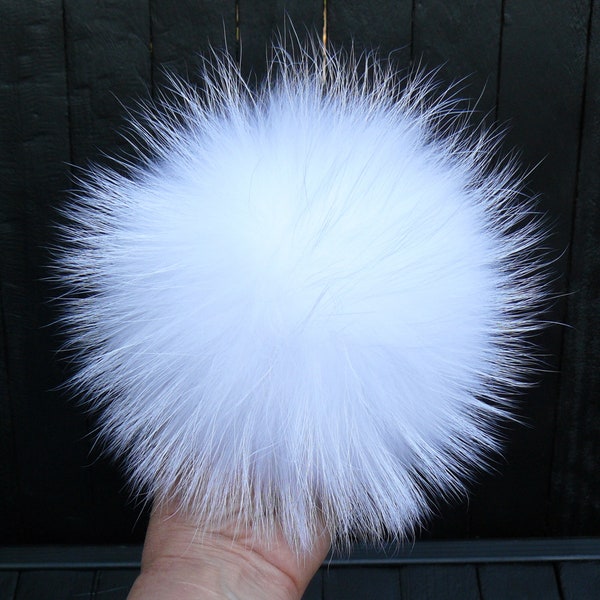 White Large Fluffy Pompom, Pompom Beanie, Albino Raccoon Fur Pompom hat, Real Fur pompom, Fur Ball, Fuzzy pom-pom, Detachable pom