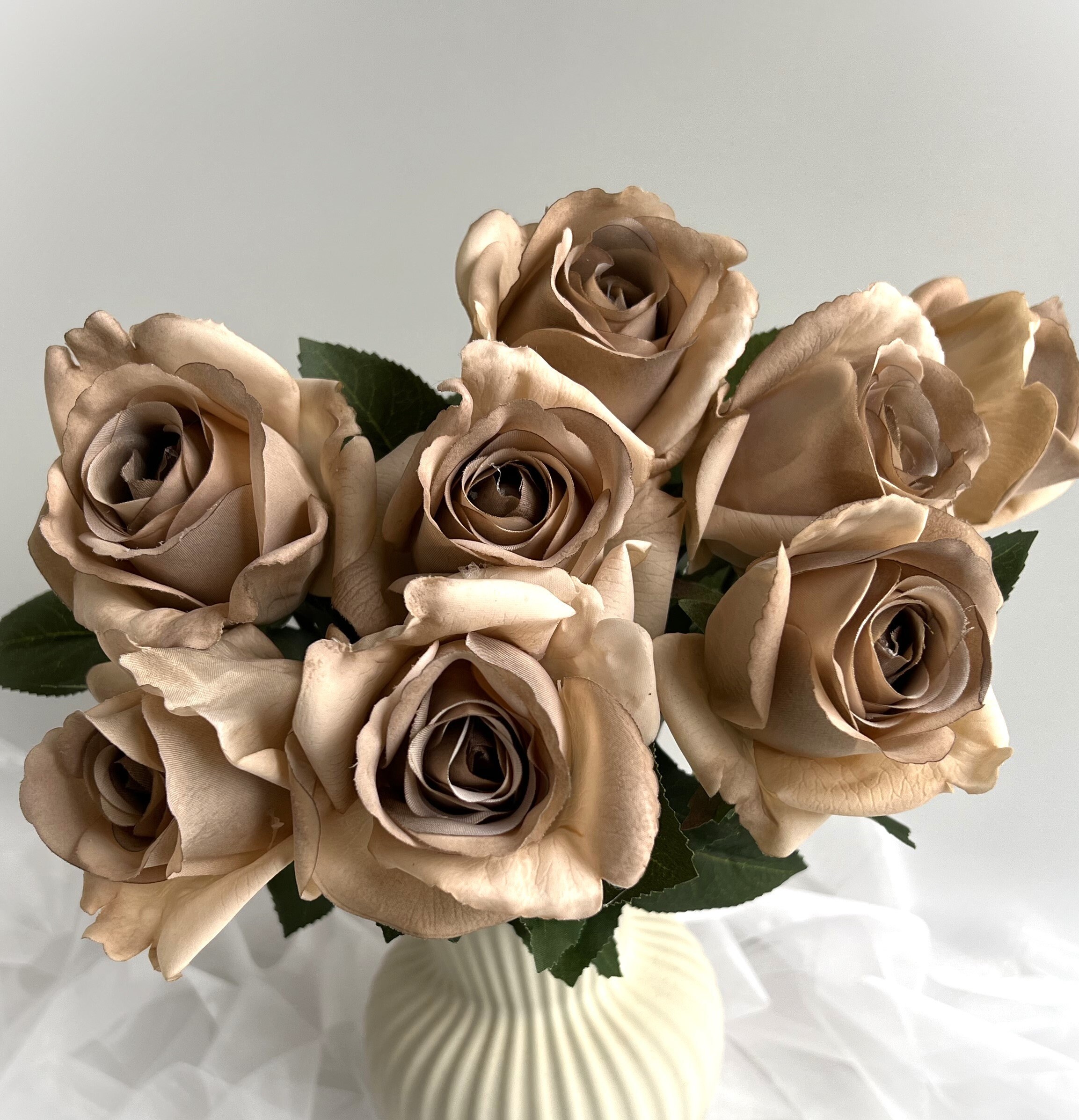 Brown 2024 artificial flowers